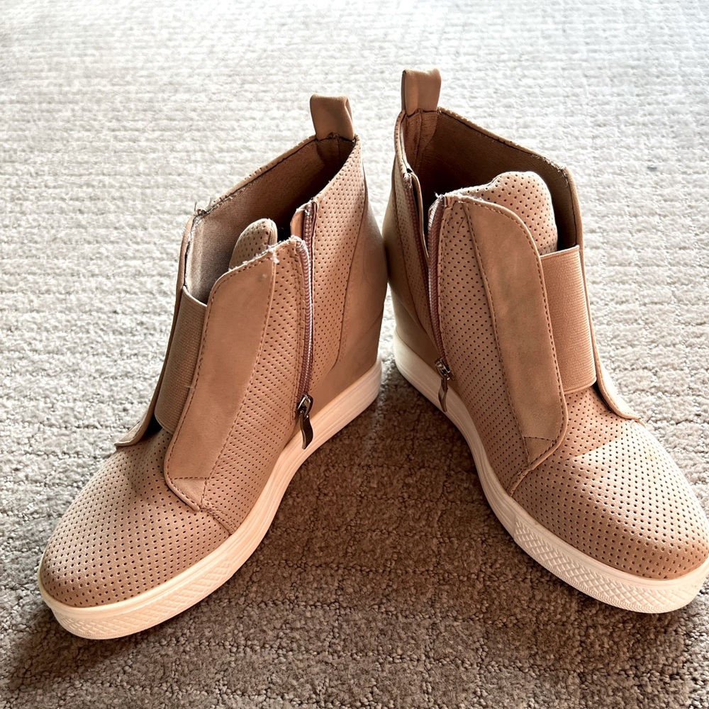 Tan sneaker wedges